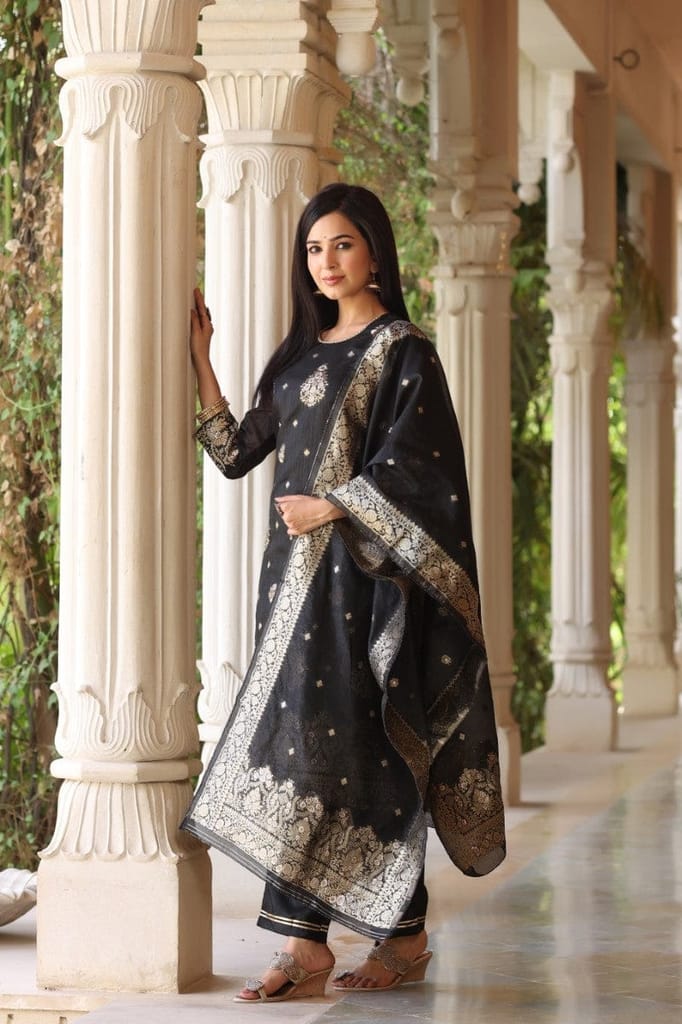 Black Poly Chanderi Ethnic Motifs Straight Suit Set PKSKD1224 view 2