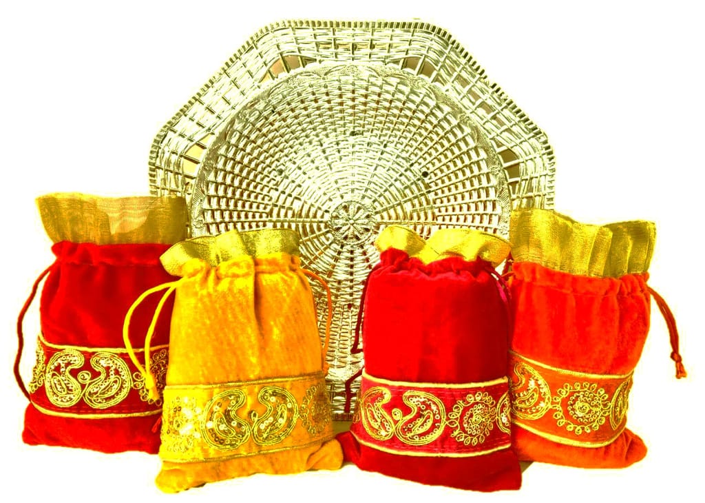 Omkar by R3 Inc. Gold Gift Basket / Bowl with Shagun Potli for Gifts Hampers | Fancy Hamper| Wedding Basket / Pouch for gift Packing (Pack of 5) view 2