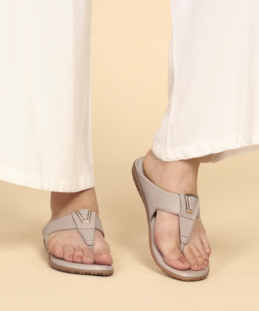 Paragon Stylish, Lightweight Dailywear Casual Sandals for Women view 2