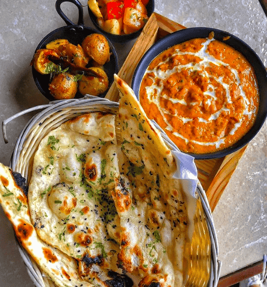 Kadhai chicken with butter nan