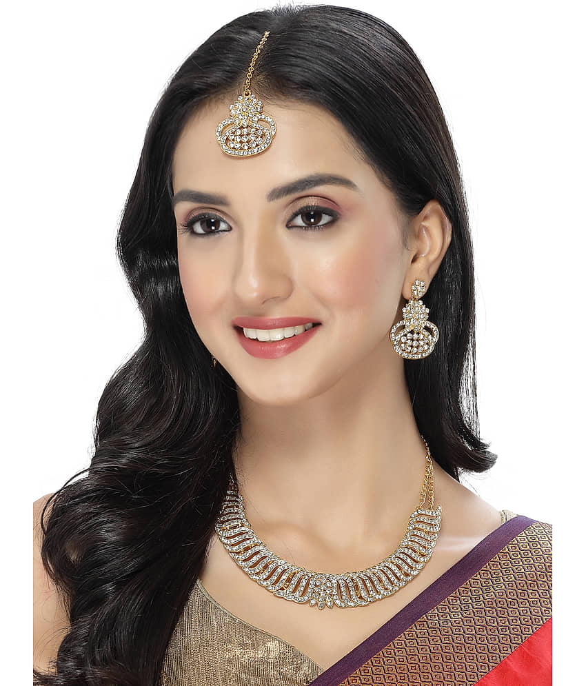 Sukkhi Gold Alloy Necklace Set ( Pack of 1 ) view 2