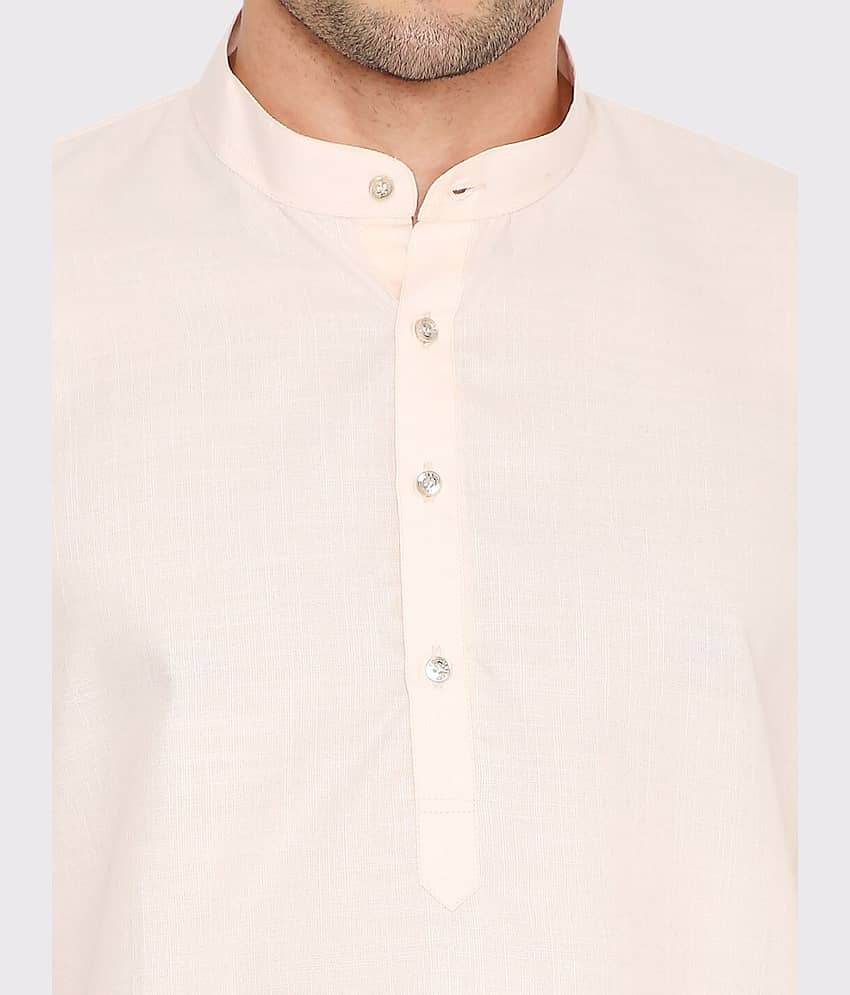 Maharaja - Peach Cotton Blend Men's Regular Kurta ( Pack of 1 ) view 2
