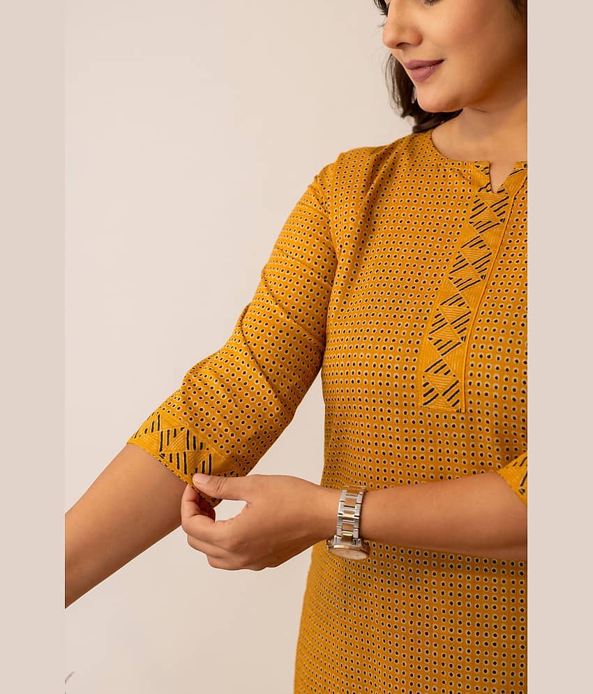 AMTHI Women 100% Cotton Printed Straight Kurti ( Mustard ) view 2
