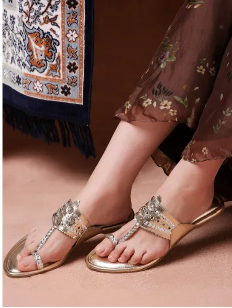 Sulit Women Ethnic One Toe Flats view 2