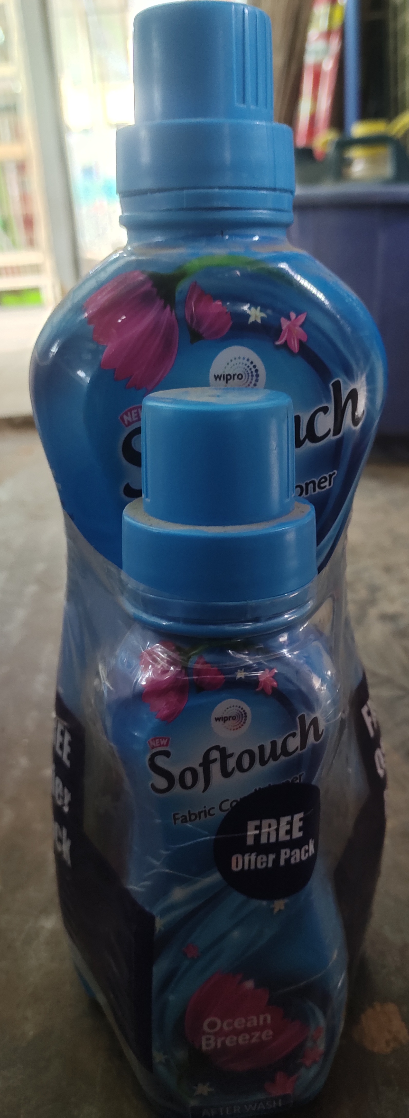 Softouch fabric conditioner ocean breeze