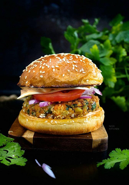 Aloo bechra burger