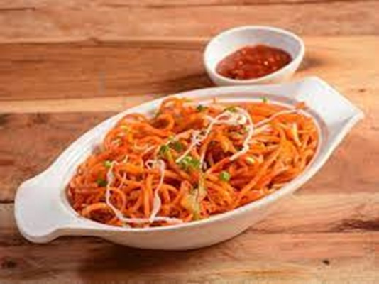 Chicken schezwan noodles