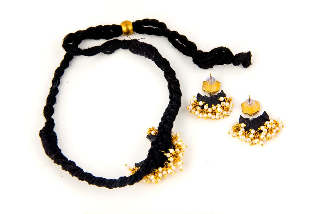 Chandrakor Chakor( Necklace) view 2