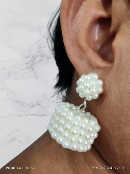 Pearl Earrings Set view 2