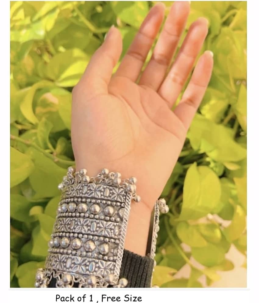 Samridhi DC Silver Bracelet ( Pack of 1 ) view 2