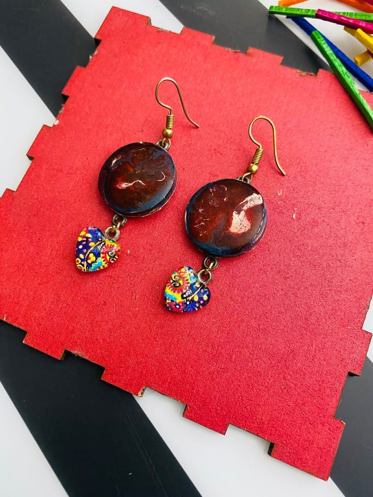 Mix media earrings in resin, glass and wood view 2