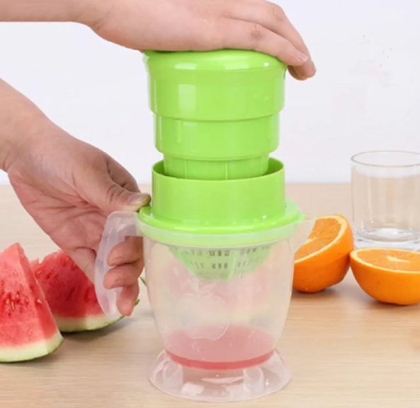 VillWin Plastic Transparent Manual Juicer ( Pack of 1 ) view 2