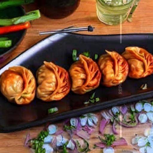Veg Pan Fried Momos