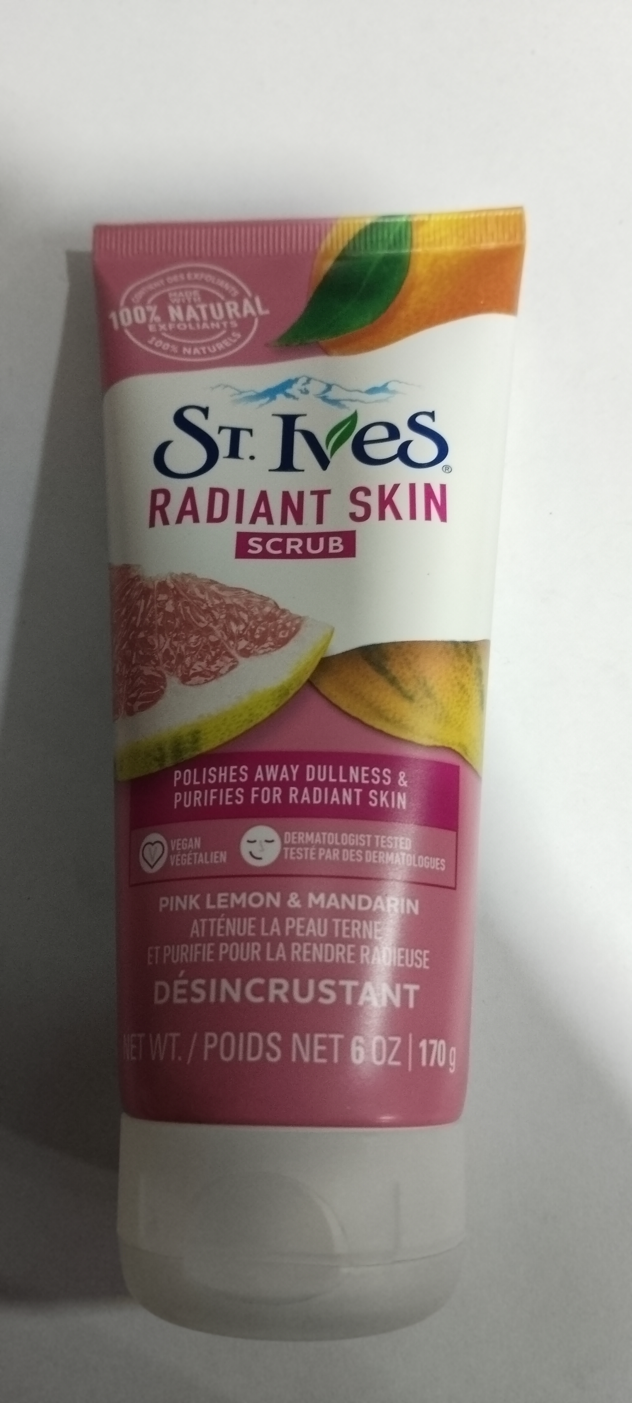 St. ives Radiant skin Scrub Désincrustant