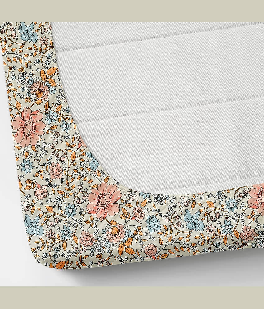 Decent Home Cotton Floral Fitted 1 Bedsheet with 2 Pillow Covers ( Double Bed ) - Multi view 2