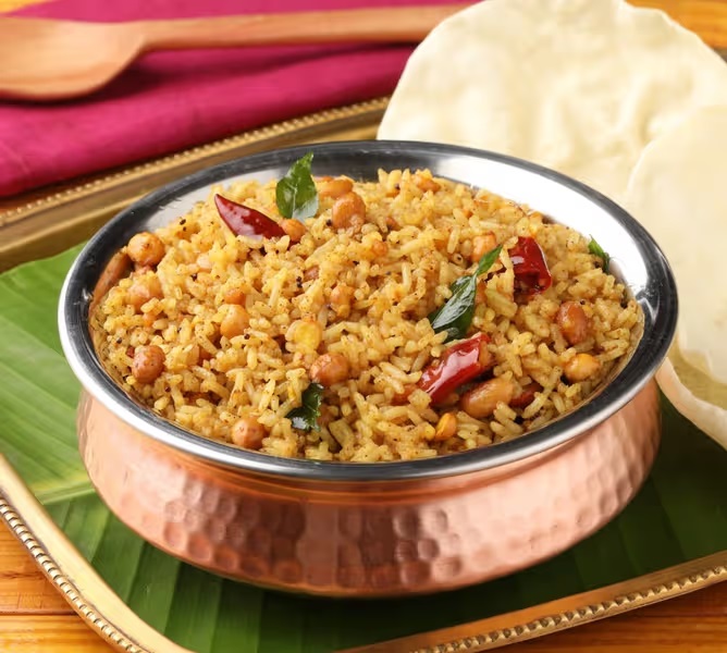 Puliyotharai Rice with Plain Egg