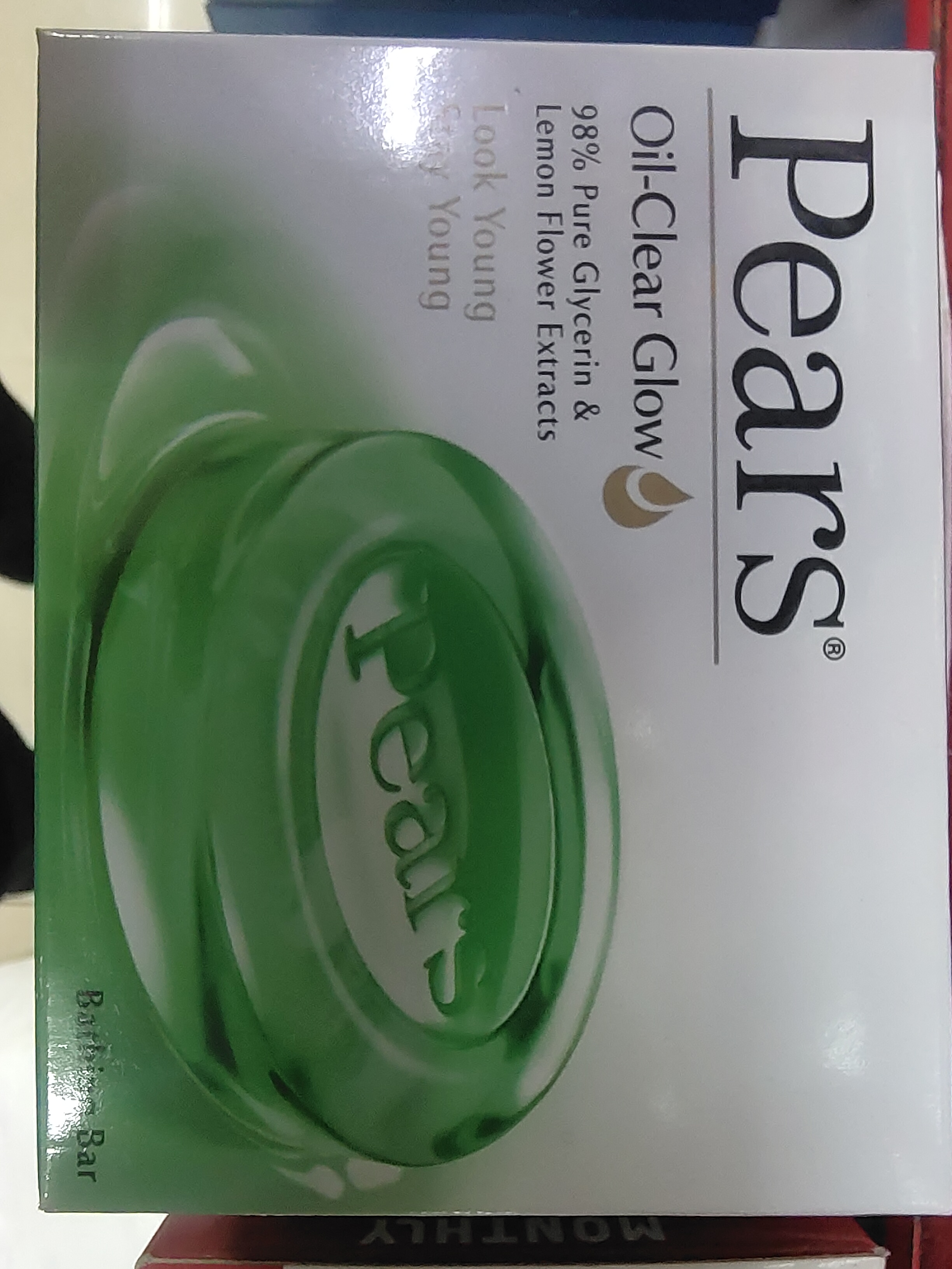 Pears bathing soap oil clear glow