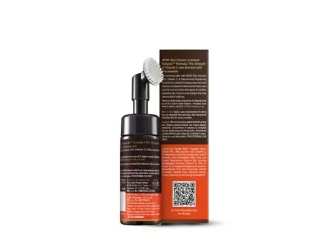 Wow Skin Science Vitamin C & Niacinamide Brightening Foaming Face Wash- 150 ML (With built-in face brush) view 2