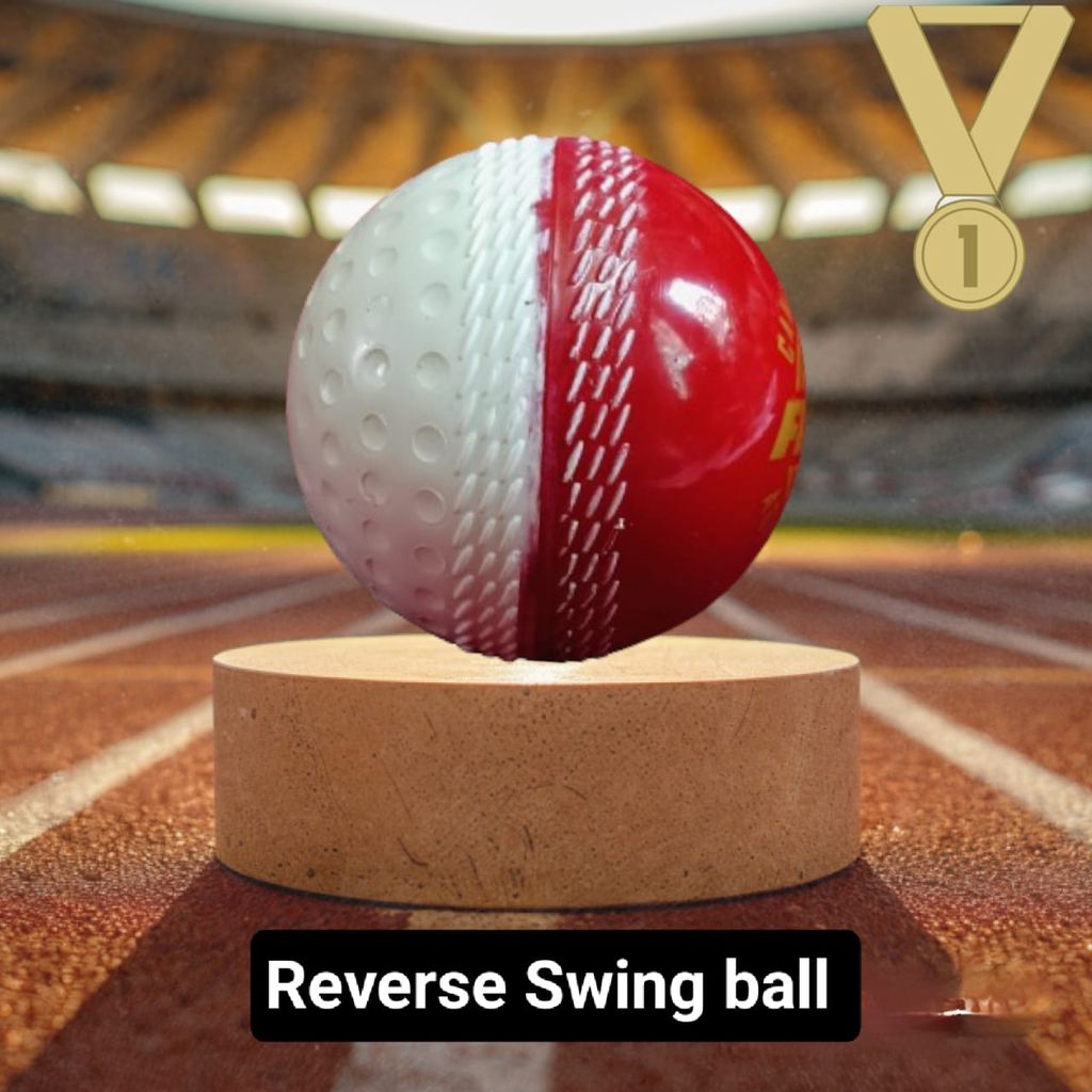 Dual-Color incredi i30 Cricket Ball - Red & White, Nylon Stitched, PVC Exterior, High-Rebound PU Core - Ideal for Training & Matches (Pack of 1)