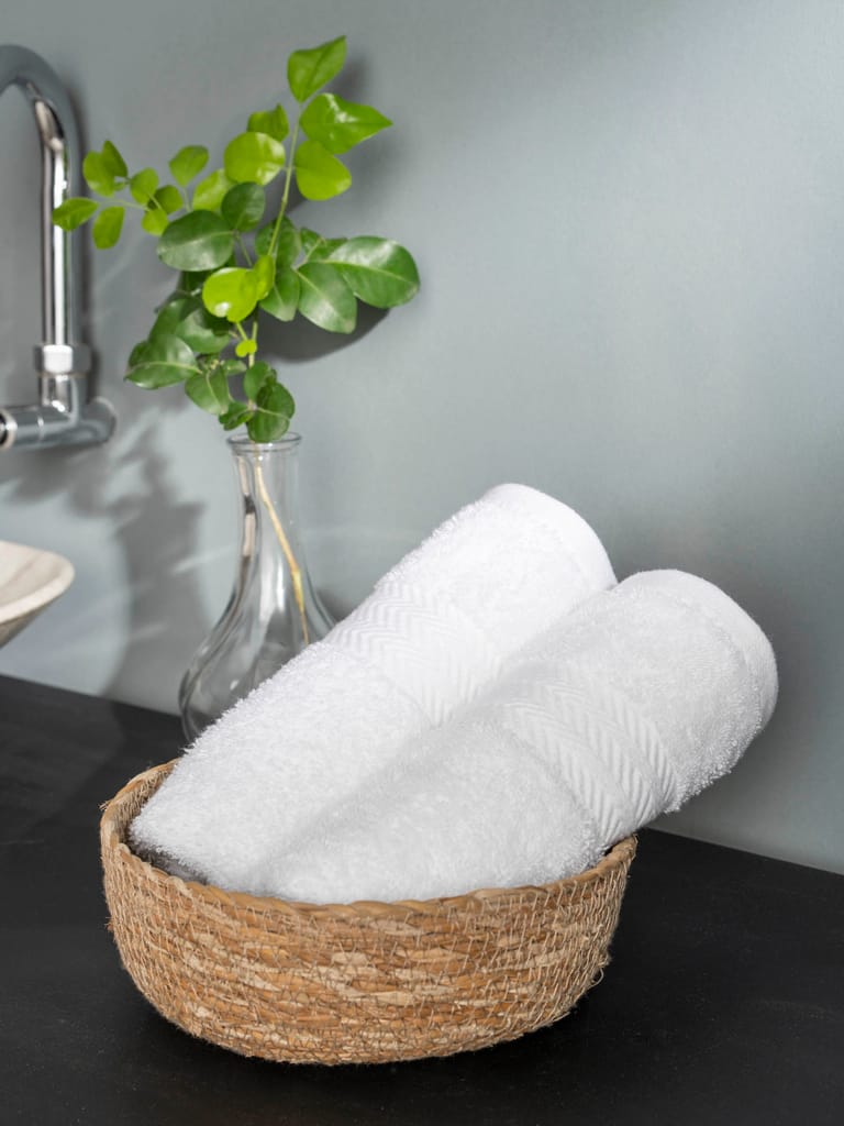 DDecor 100% Premium Cotton Hand Towel | Plain 500TC | Zero Twist with High Absorbency | Perfect for Everyday Use | Brio Collection | 40 CM X 60 CM view 2
