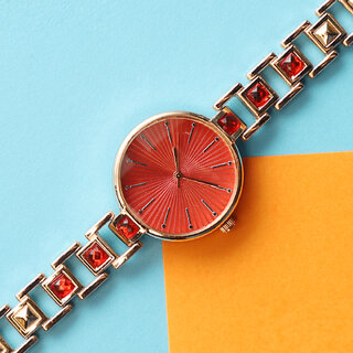 New arrival Bracelet Stylish Design Red Diamond Belt Rose Gold Classic Colorful Analog Watch For Girls view 2