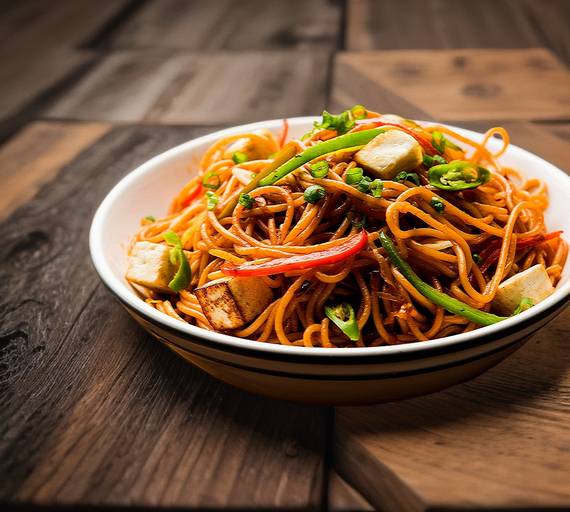 Paneer Hakka Noodles