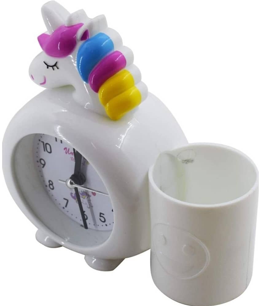 YESKART Analog Plastic Table Clock - Pack of 1 view 2