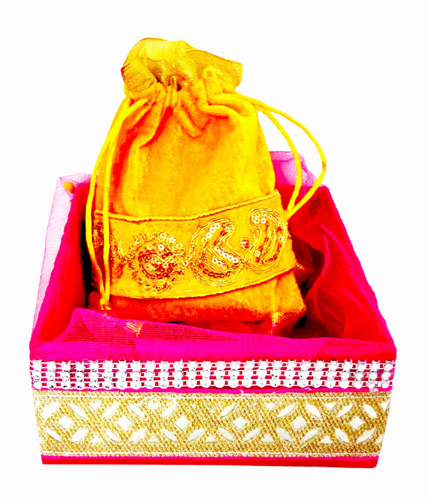 Omkar by R3 Inc. Royal Gift Basket & Shagun Potli Combo pack for Gifts Hampers | Fancy Gifting | Wedding Gifting|Shagun|Return Gift (Pack of 2 / Standard) Shagun Potli & Square Basket - Multi Color