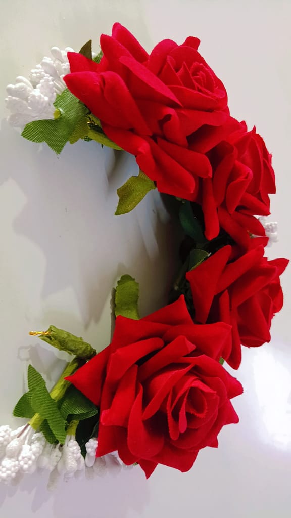 Artificial Rose with White Parag Hair Brooch.