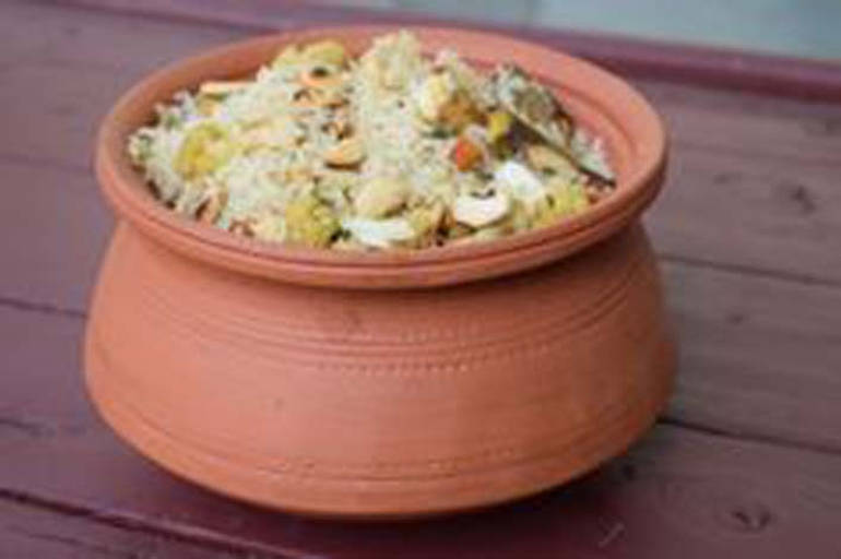Veg Matka Biryani