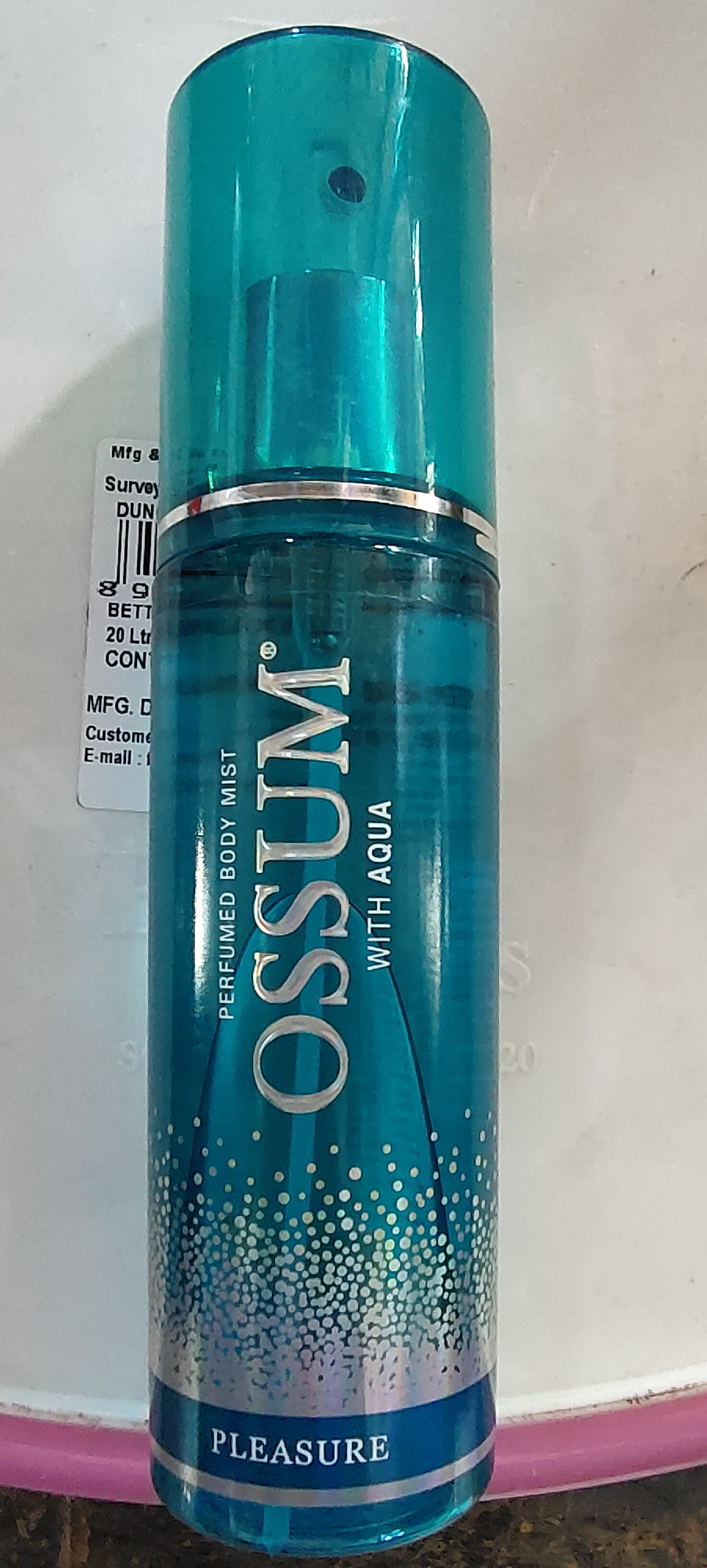 Ossum pleasure perfumed body mist