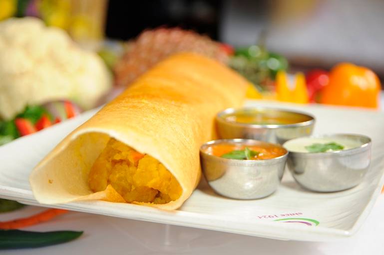 Onion masala dosa