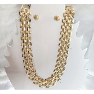 Trendy Twisted gold plated Neck chain with Earring for women