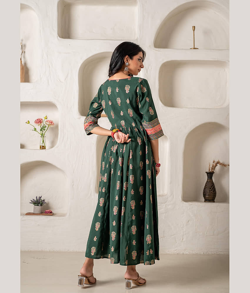 Juniper Women Viscose Embroidered Flared Kurti With Pants ( Green ) view 2