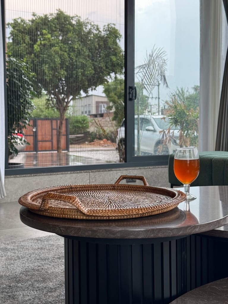 Rattan ROUND CHEESE TRAY WITH HANDLES view 2