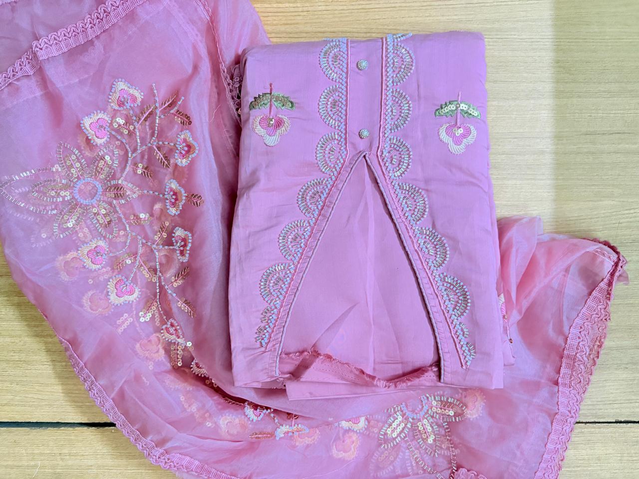 Punjabi suit