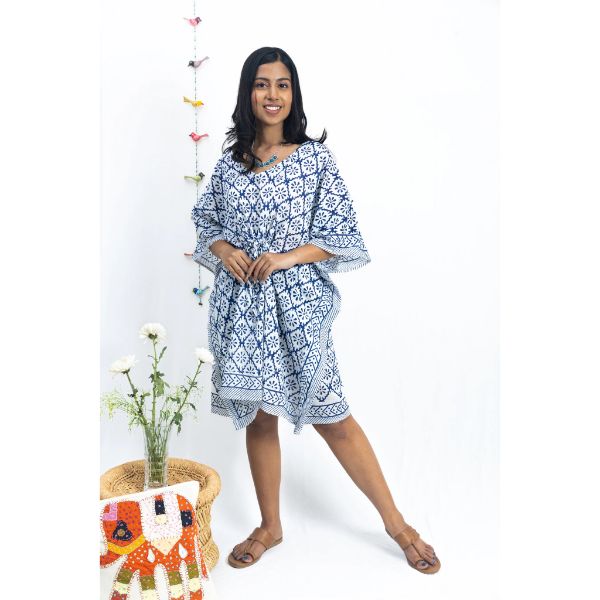 Geometric Motif Short Kaftan White Printed (35 Inch)