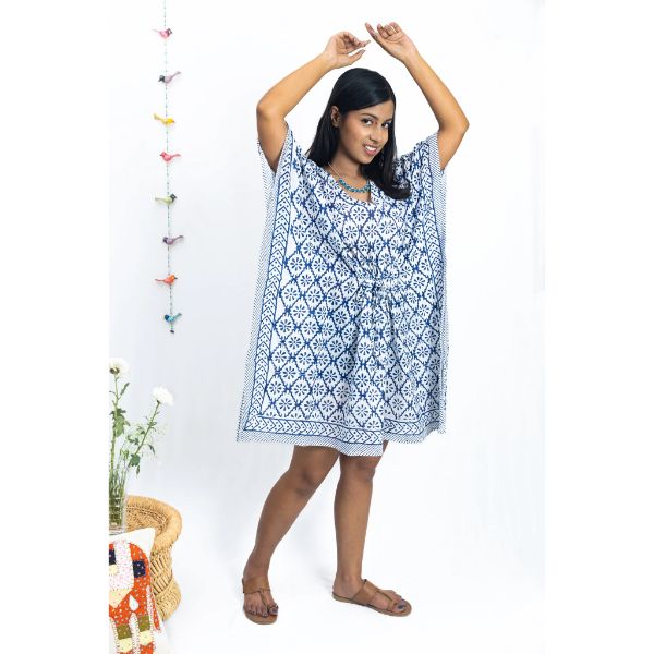 Geometric Motif Short Kaftan White Printed (35 Inch) view 2