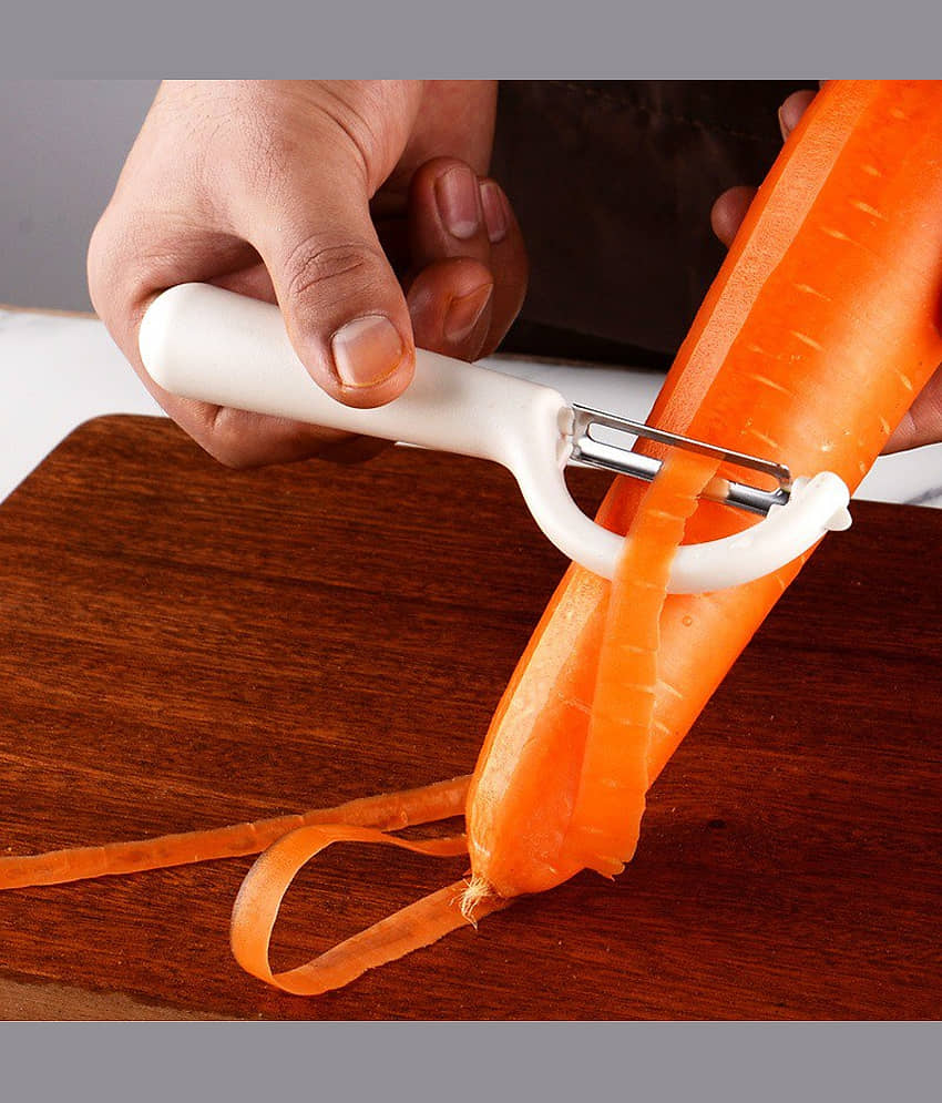 Premium Stainless Steel Vegetable Peeler | Sharp Blade Kitchen Peeler for Fruits & Vegetables | Ergonomic Handle Easy Grip Peeler view 2