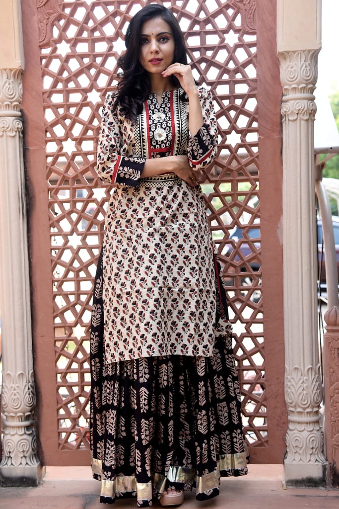 Bagru Handblock Print Cotton Kurta-Skirt Set – Black view 2