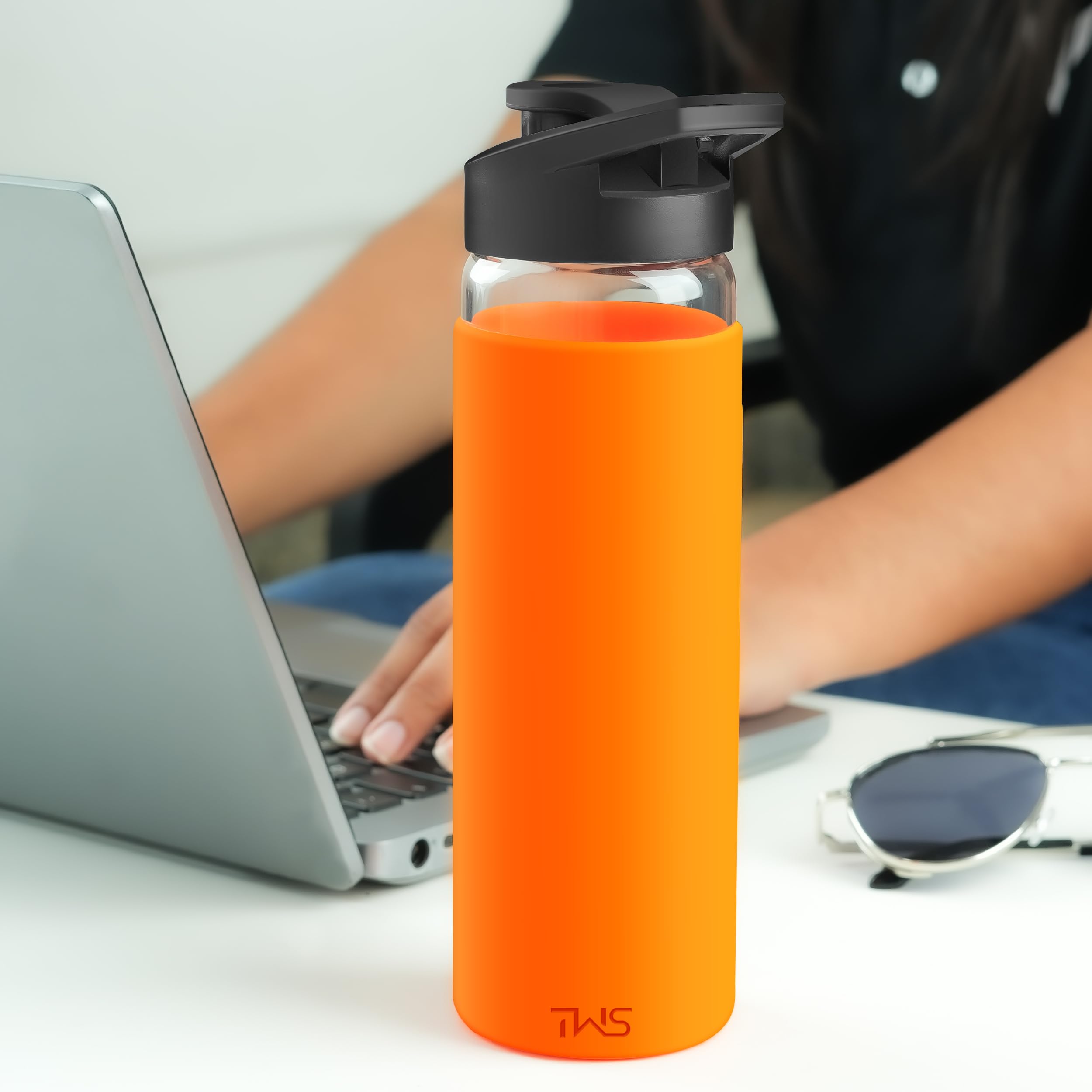 The Wallet Store Pure Wrap Borosilicate Sipper Bottle (Orange, 750 ml) view 2