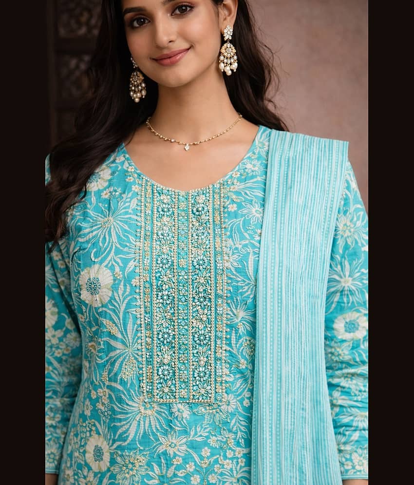 Aarika Women Cotton Printed Straight Kurti With Pants ( Green ) view 2