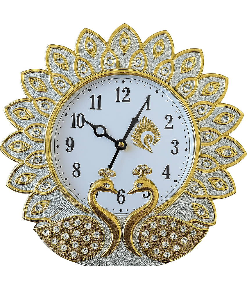 GrabBasket Assymetric Analog Wall Clock