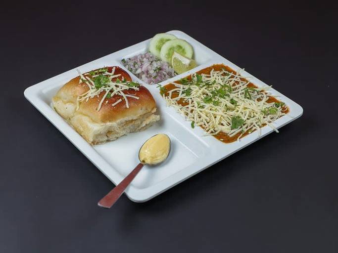 Cheese pav bhaji
