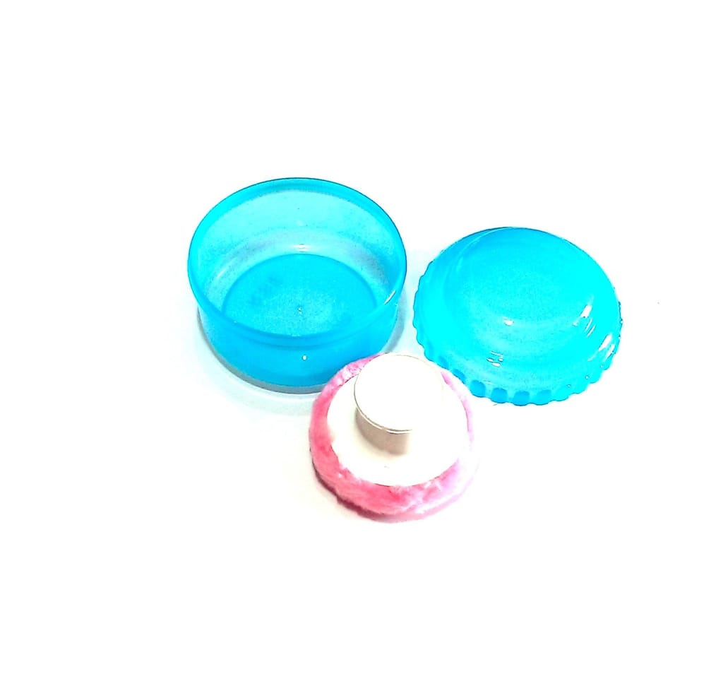 Nawani Powder Puff with Powder Storage(Color May Very) Combo. view 2