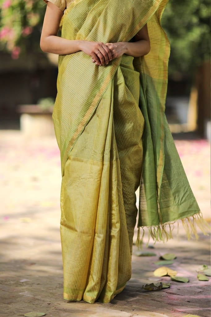 Genda Phool Green Small Check Saree view 2