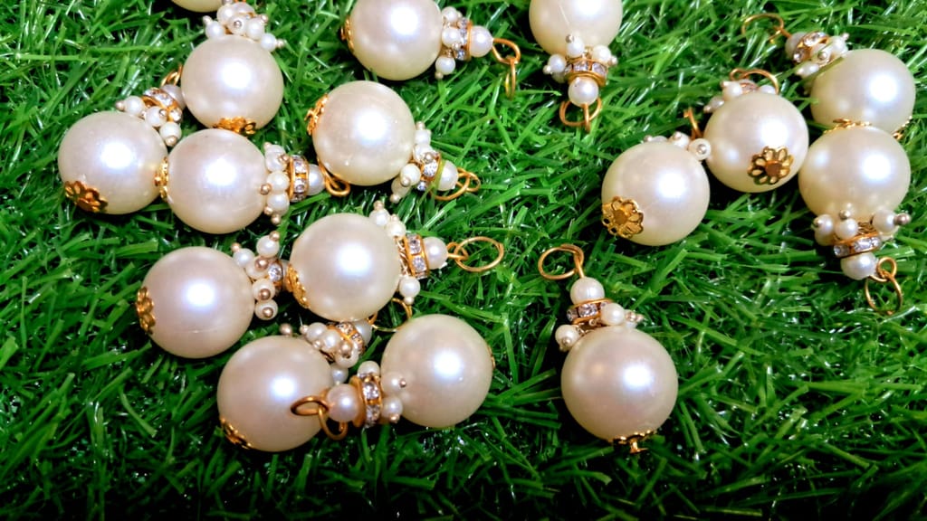 Elegant Pearl Tussles (Latkans) for Sarees, Dupattas & Home Decor | Perfect for Weddings, Festive Occasions view 2