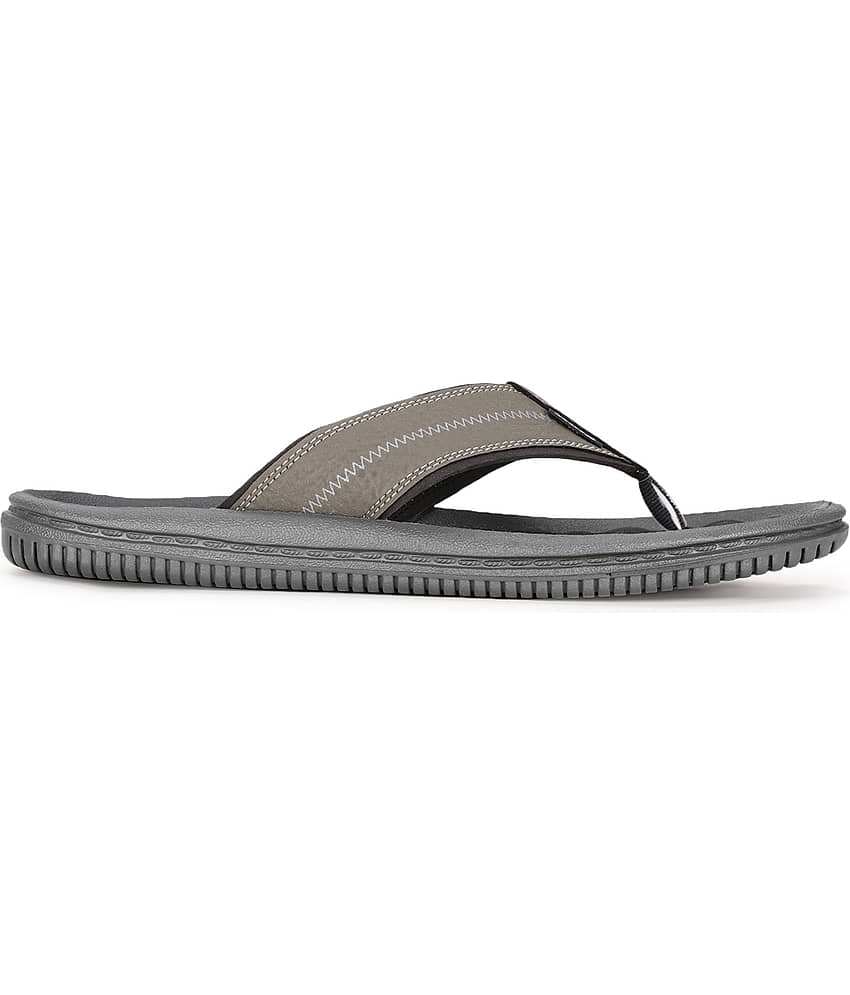 Bata Green Men's Massage Flip Flop view 2