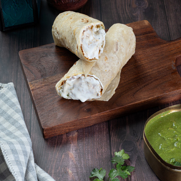 Chicken malai tikka roll