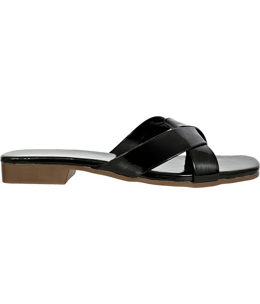 Cozy Wear Black Women's Flats view 2